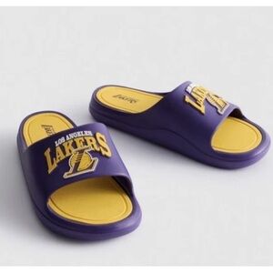 NBA LA Lakers Men’s Sandals Slides flip Flops Size 11 LeBron Kobe New